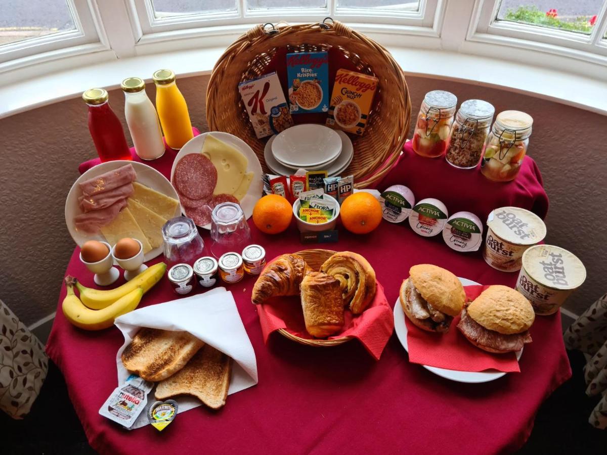The Redcliff Hotel Уеймут Екстериор снимка